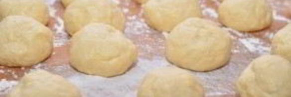 сдобные пирожки с творогом