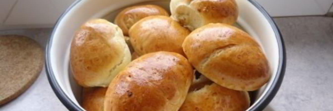 Сдобные пирожки в духовке