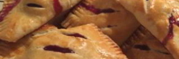 слоеные пирожки с вишней на пиве