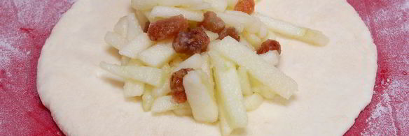 яблочные пирожки на творожном тесте