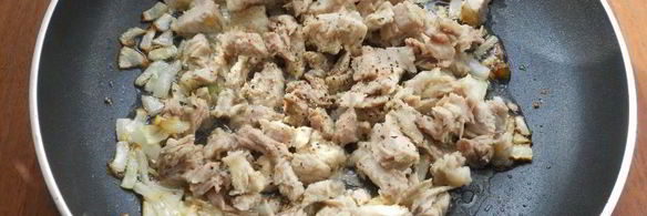 жареные пирожки с картофелем и мясом