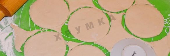 жареные пирожки с луком и яйцом на кефире