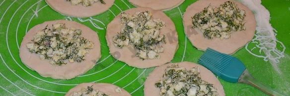 жареные пирожки с луком и яйцом на кефире