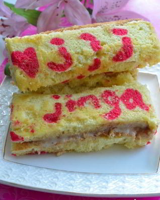 Бисквитное пирожное Джинга с мороженым