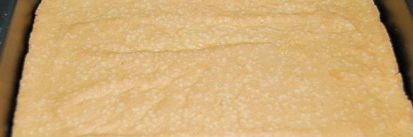 бисквитное пирожное с клубничным суфле