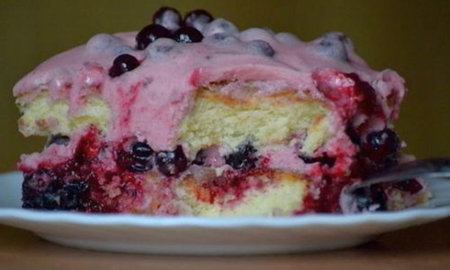 Рецепт бисквитного пирожного ягодка