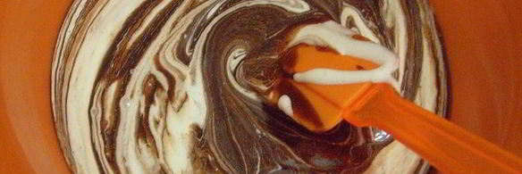 брауни с грецким орехом и сливочной начинкой