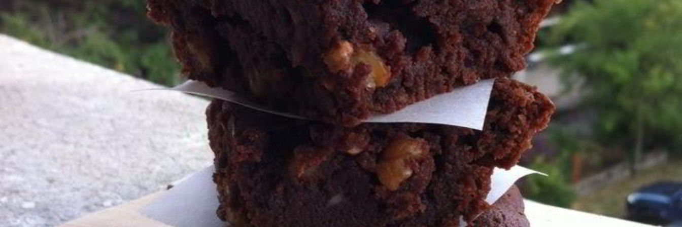 Брауни с миндалем