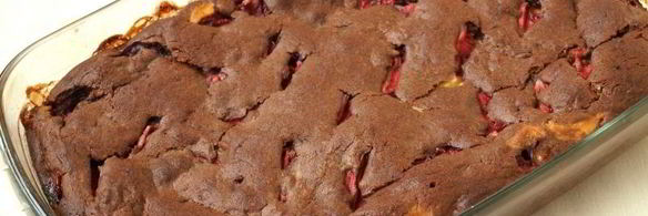 брауни с творогом и клубникой