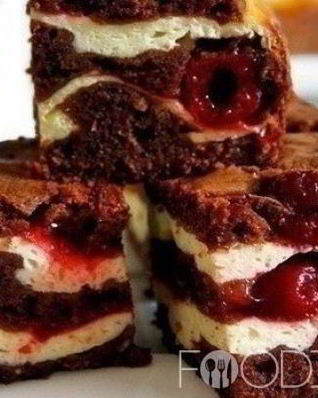 Брауни с творогом и вишней