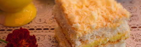кокосовое пирожное с нежным сливочным кремом