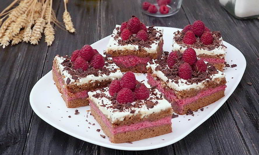 Рецепт малиновых пирожных