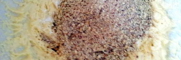 миндальные пирожные с капельками из безе очень быстро