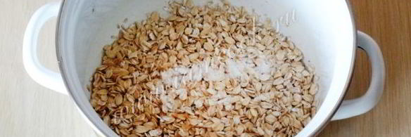 овсяные пирожные с малиной