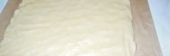 песочное пирожное малинка