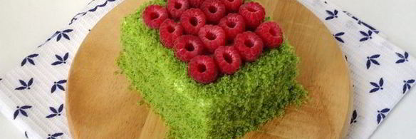 пирожное шпинат-малина