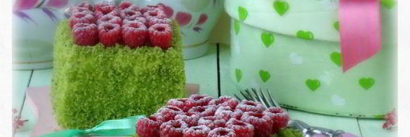 пирожное шпинат-малина