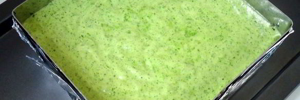 пирожное шпинат-малина