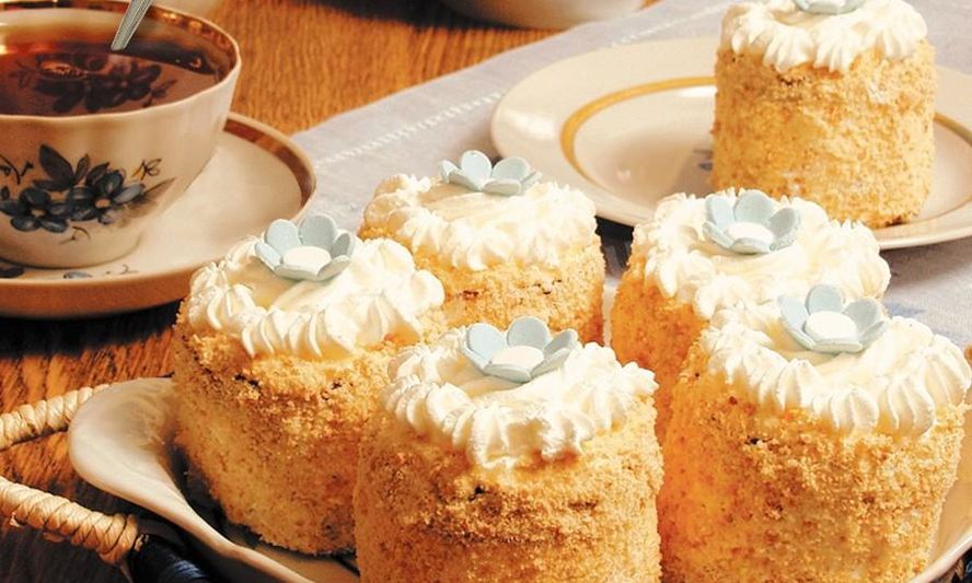 Рецепт пирожных из бисквитного теста