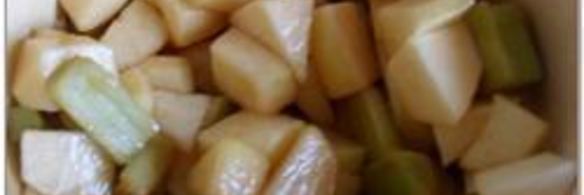 пирожные с ревенем и яблоками