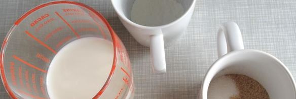 пирожные шу с тестом кракелин, заварным кремом дипломат и свежей малиной