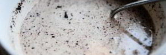 шоколадные пирожные в сливочной глазури