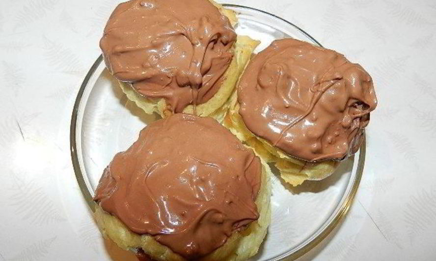 Рецепт заварного пирожного со сгущенкой