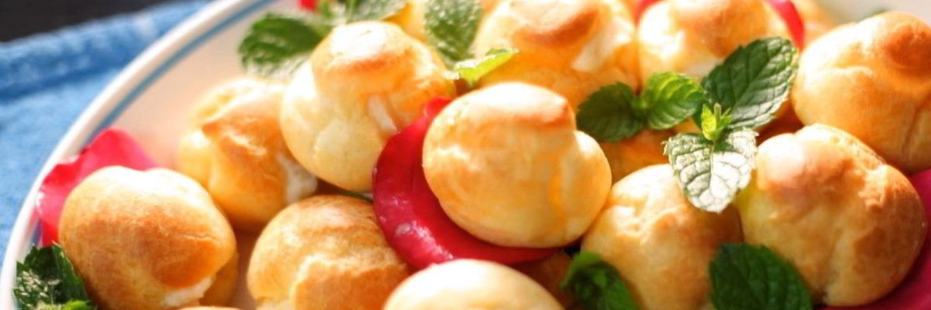 Заварные пирожные с молочным кремом