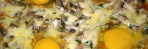 флорентийская пицца со шпинатом и грибами