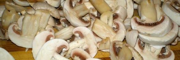 флорентийская пицца со шпинатом и грибами