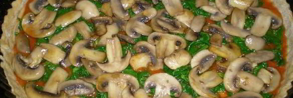 флорентийская пицца со шпинатом и грибами