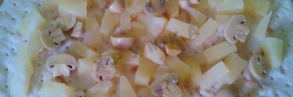 гавайская пицца с ананасами и курицей