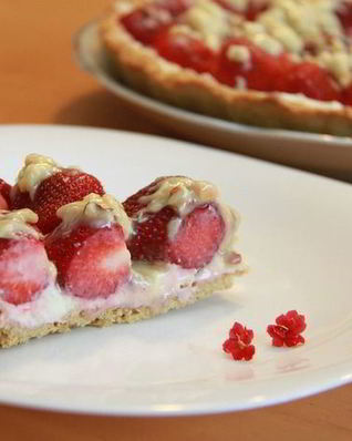 Клубничная пицца