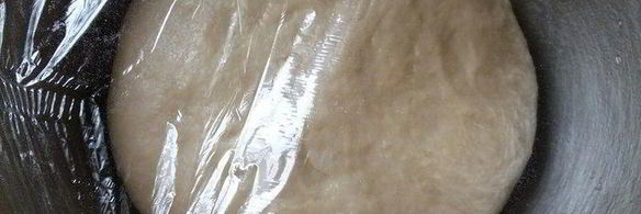 мини-пиццы крошки