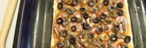 пицца из слоеного теста в духовке