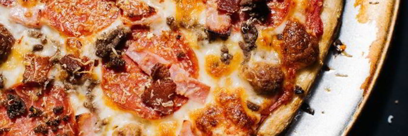 Пицца мясная