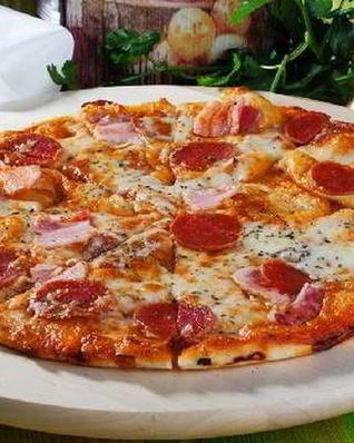 Пицца мясной пир