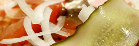 пицца с колбасой