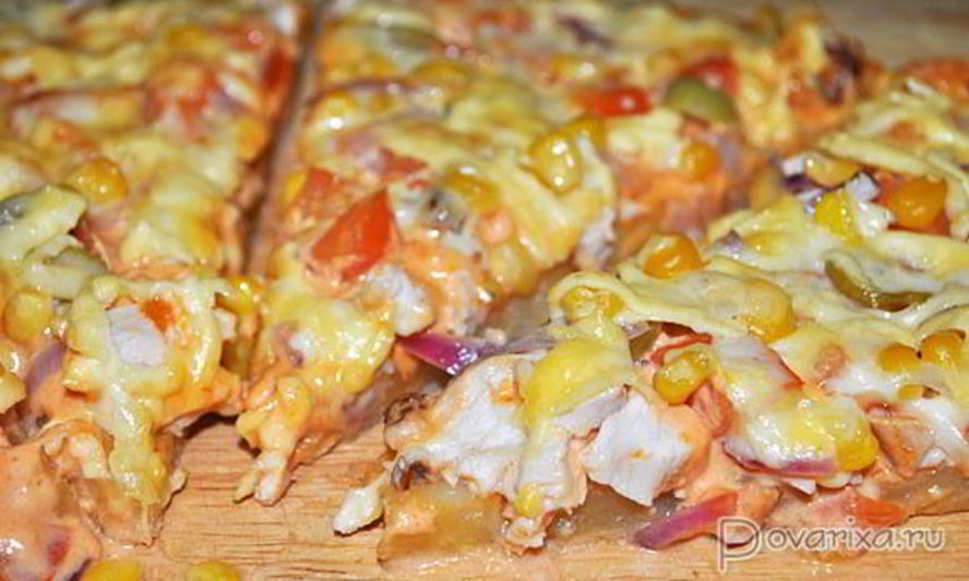 Рецепт пиццы с копченой курицей