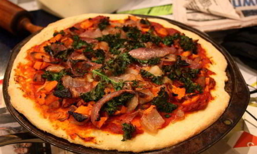 Рецепт пиццы с листовой капустой и бататом