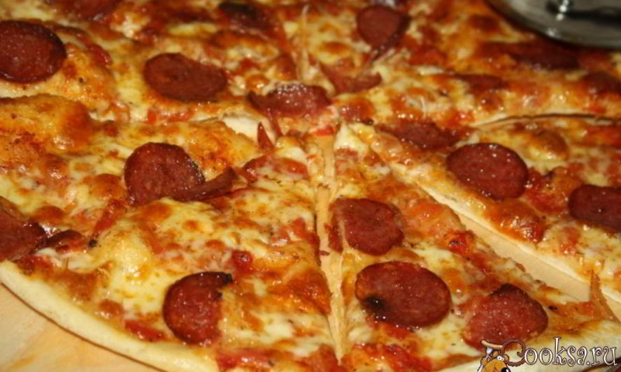 Рецепт пицца салями пеперони с домашним томатным соусом