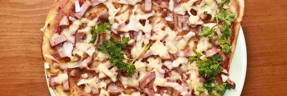 пицца в форме сердца