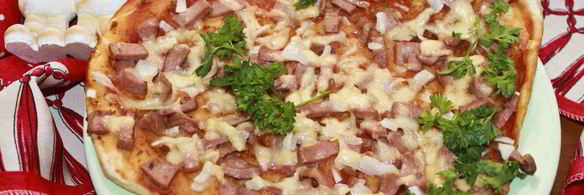 пицца в форме сердца