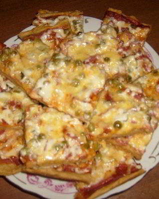 Семейная пицца