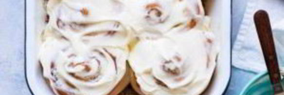 рулетики с корицей и глазурью