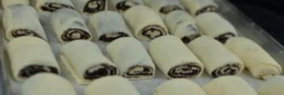 рулетики с маком из дрожжевого теста