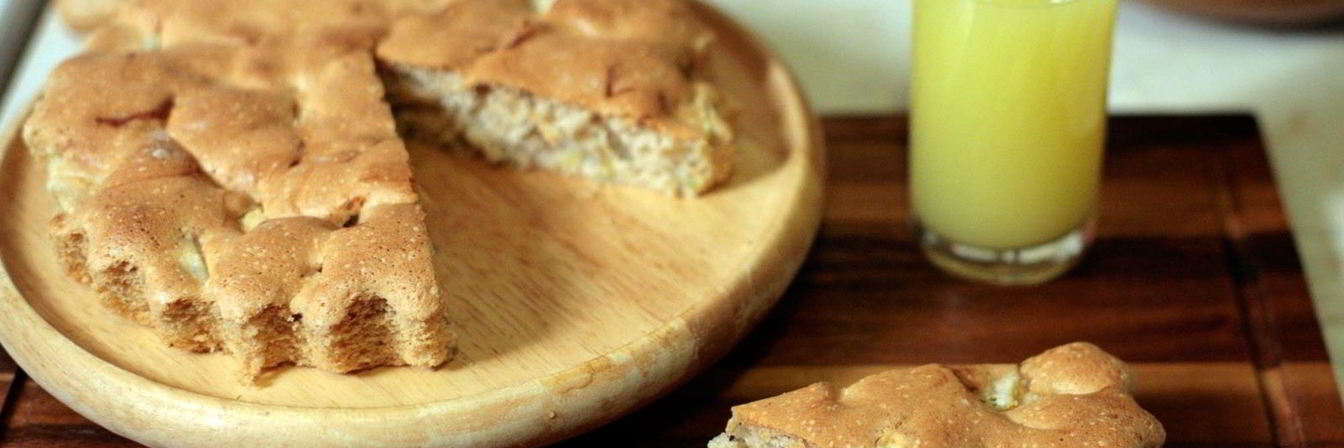 Бисквитная шарлотка