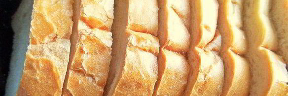 хлебная шарлотка яблочно-ягодная