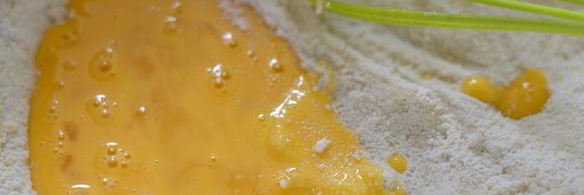 клубнично-фисташковая шарлотка