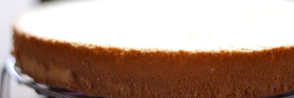 клубнично-фисташковая шарлотка